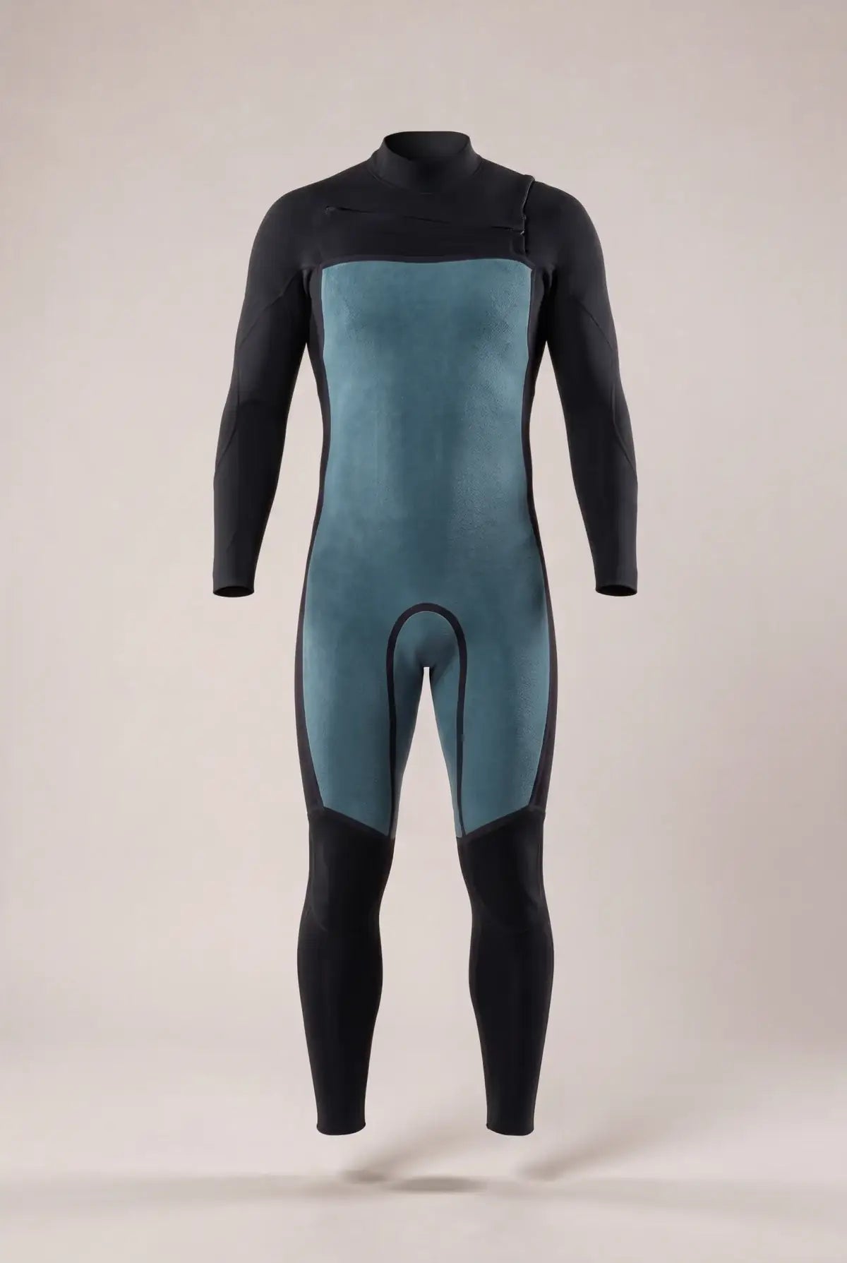 Sarvo fullsuit front turned inside out, thermal lining