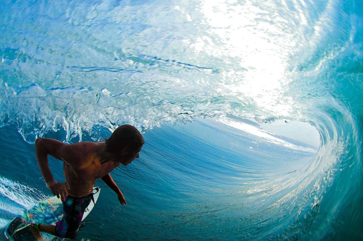 The 11 Best Surf Barrels & Tubes in Surfing History - Flatrock Surf