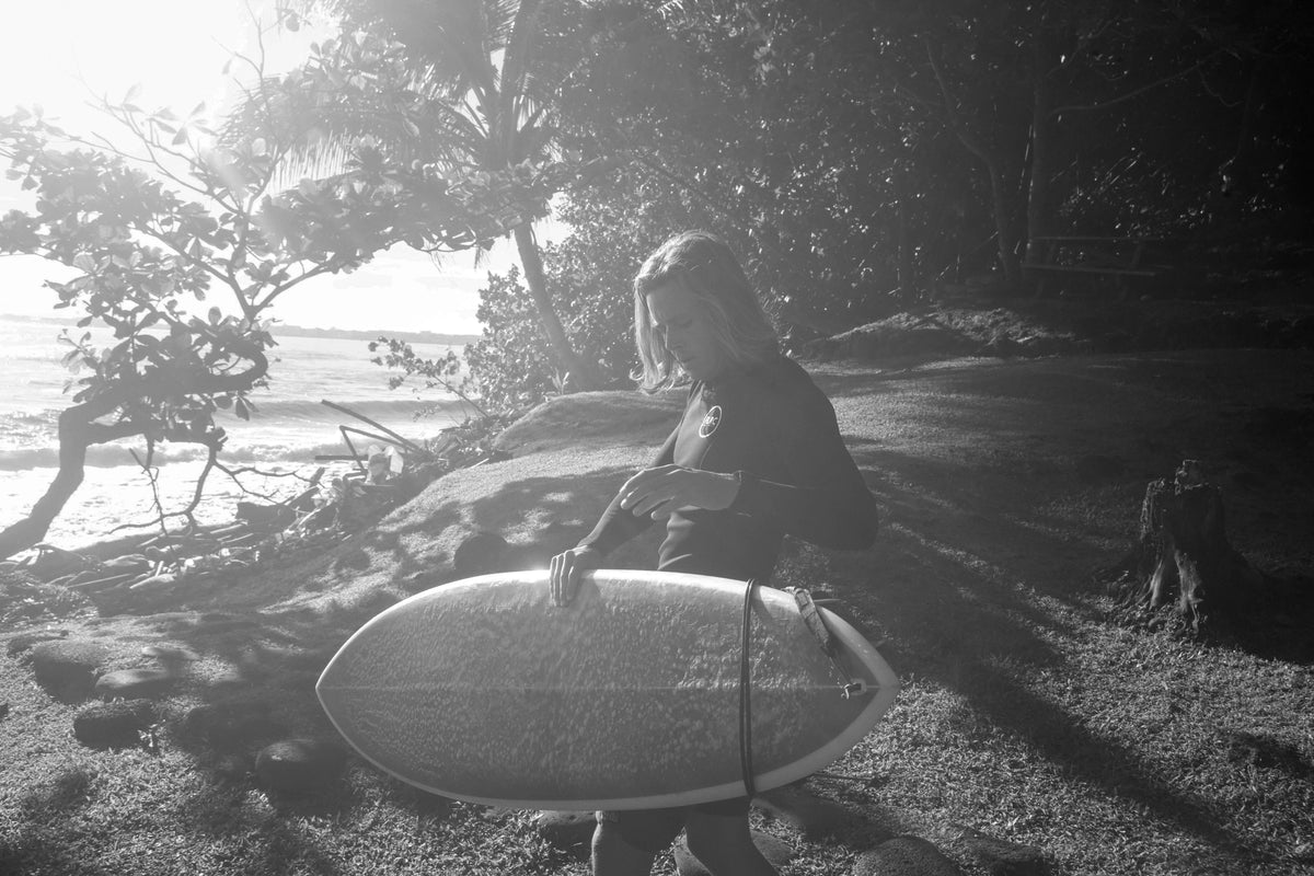 When Should You Switch to a Lighter Wetsuit This Spring? - Flatrock Surf