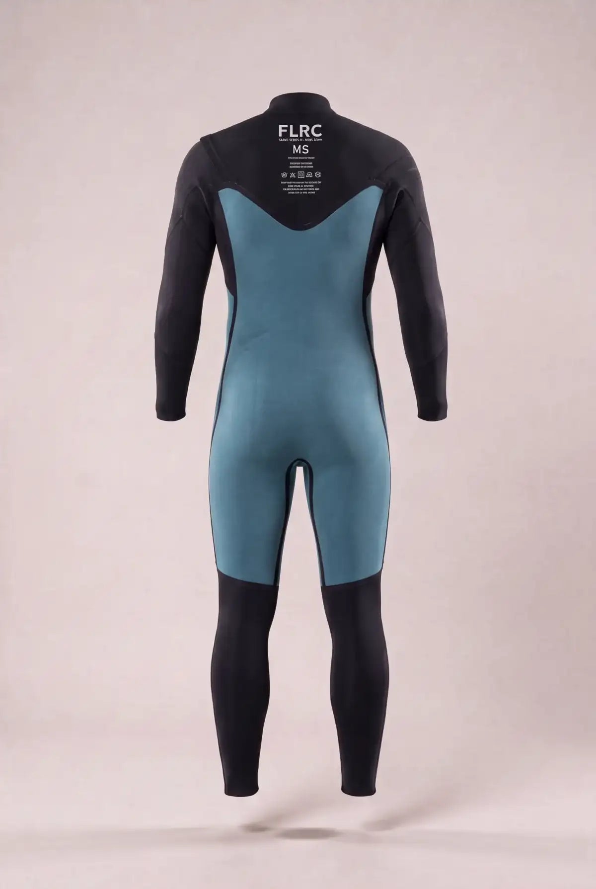 Sarvo steamer back turned inside out, thermal lining and size label