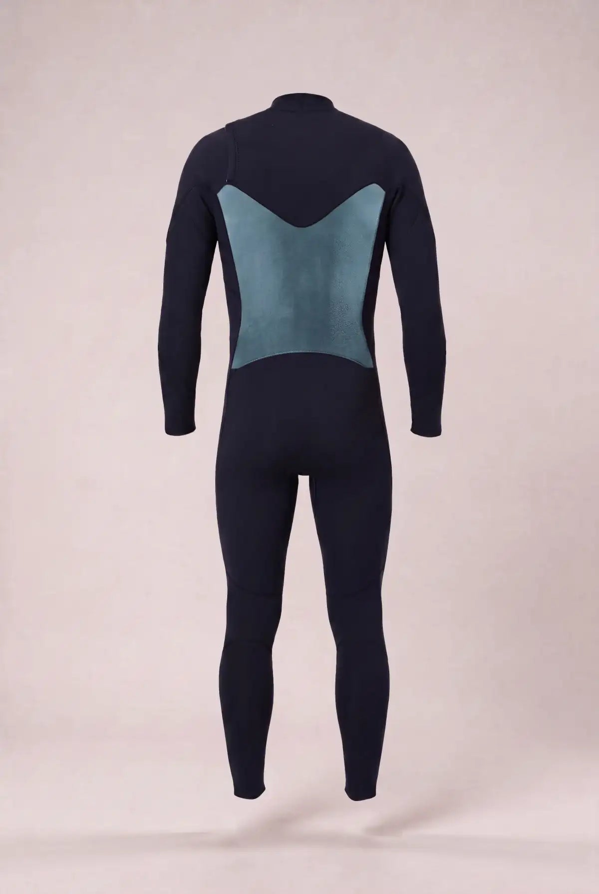 Sarvo II fullsuit back turned inside out, thermal lining